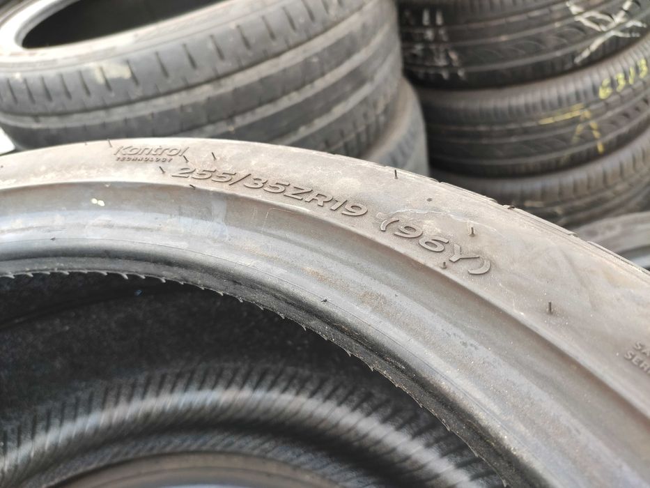 2бр Летни гуми 255 35 19 - Hankook - DOT 2024