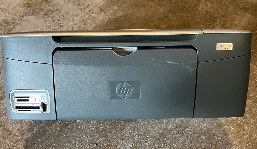 Цветной принтер hp