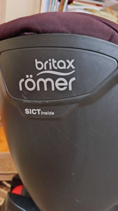 Britax Dualfix - столче за кола - 61-105 см - до 18 кг