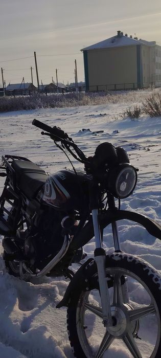 Мотоцикл яки 200