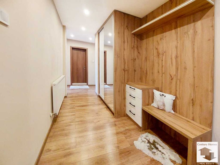 Продава се Четиристаен апартамент в Велико Търново, Център - 136 кв.м за 2028 €/кв.м - Снимка #4