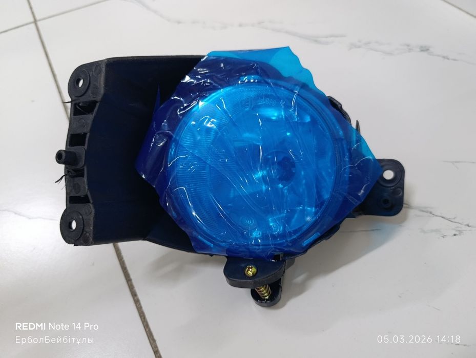 Продам бампер кобальт