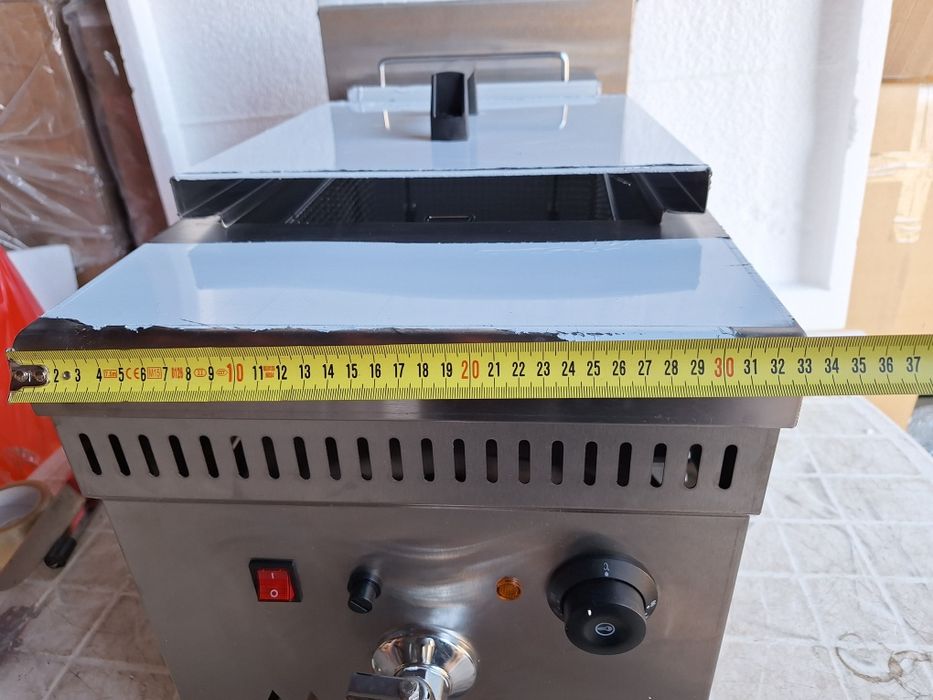 Фритюрник  Професионален Газов защита - CE Фритюрни дюнер скара котлон