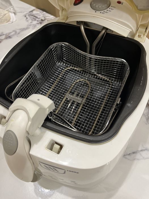 Продам фритюрницу