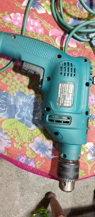 Продам Ударный Дрель  не  Рабочем Состоянии .Г.Шымкент