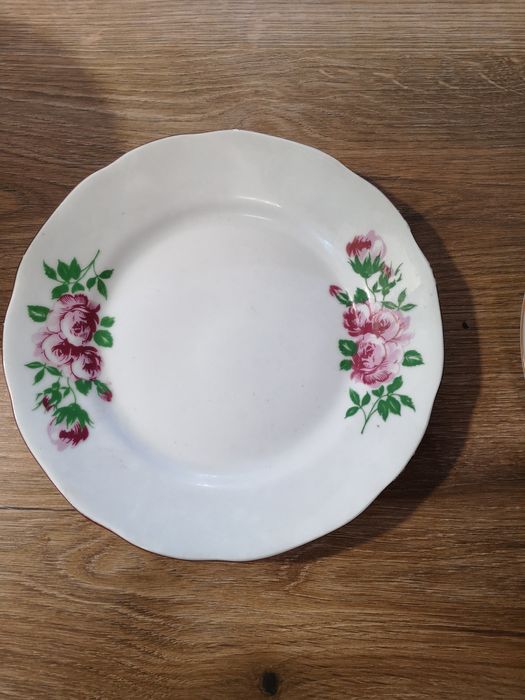 Чинии стар български порцелан