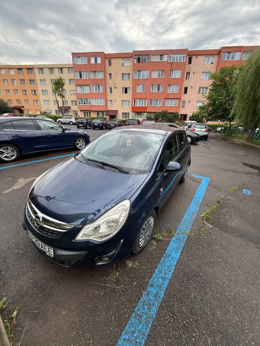 Vând Opel Corsa D