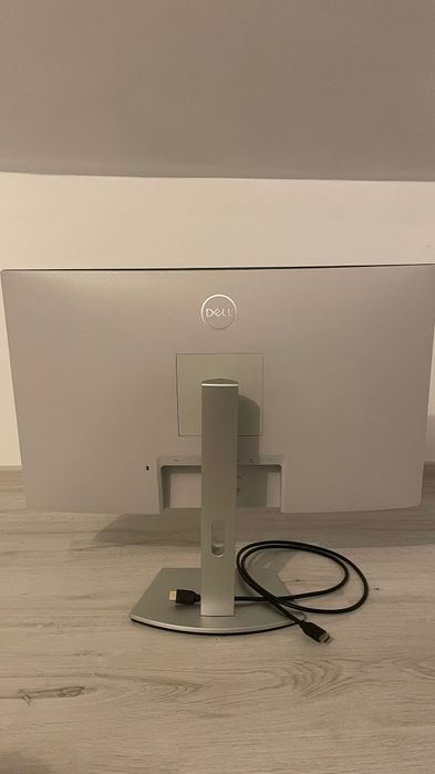 Vând monitor Dell 60 hz