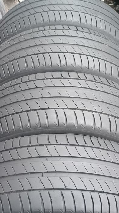 225/50/18 Michelin