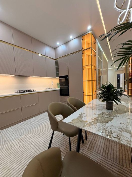 Продается 4х ком кв.Мирзоулугбекский р-н 4/3/11 Новостройка “Silk Way”