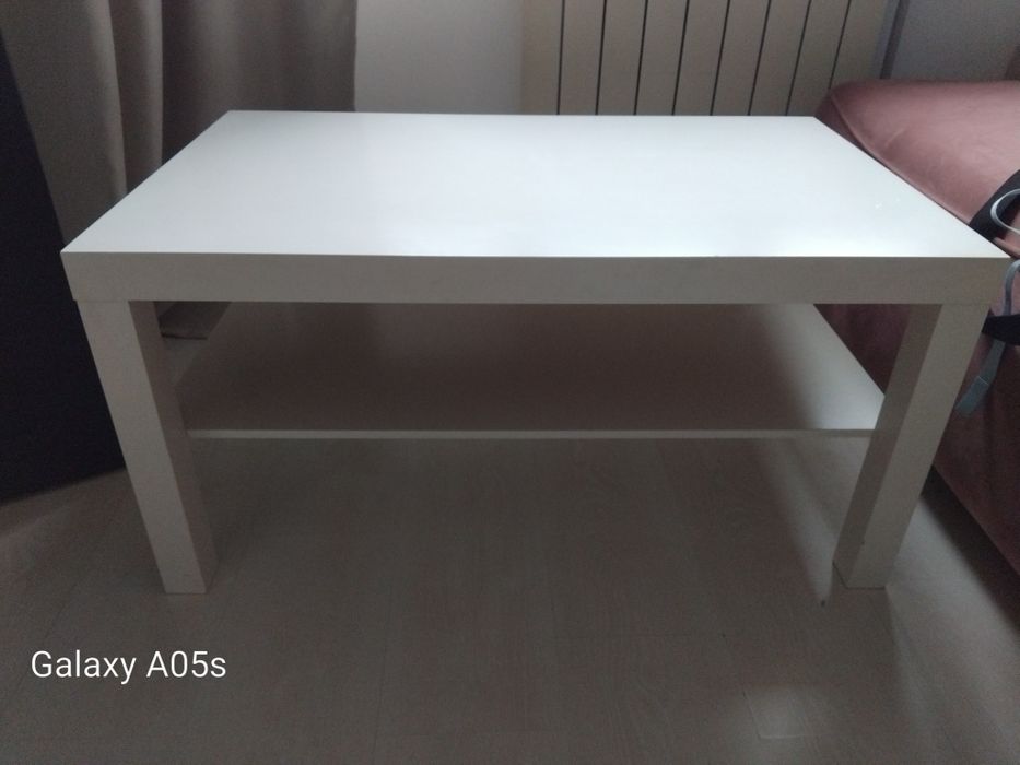 Журнальный столик