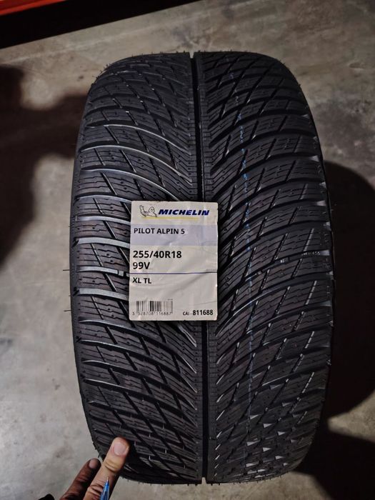 Michelin 255/45R18