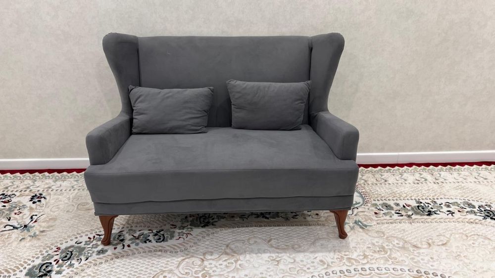 Продам диван в хорошем состояний