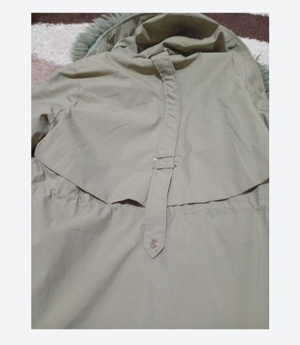 Продам новую куртку с мехом теплую