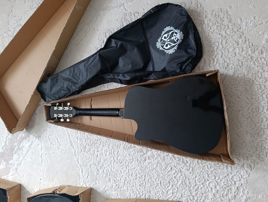 Акустические гитара