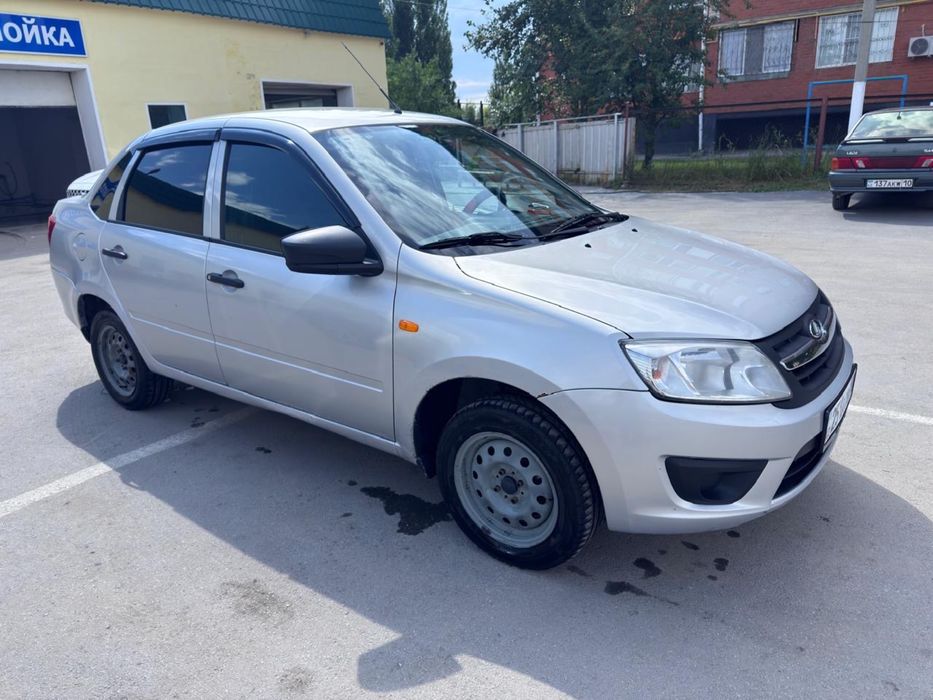 Lada Granta 2014 года