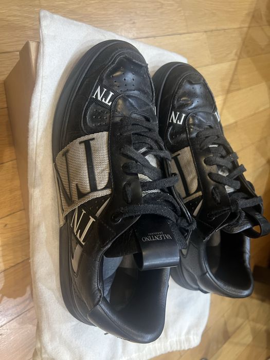Valentino rockrunners