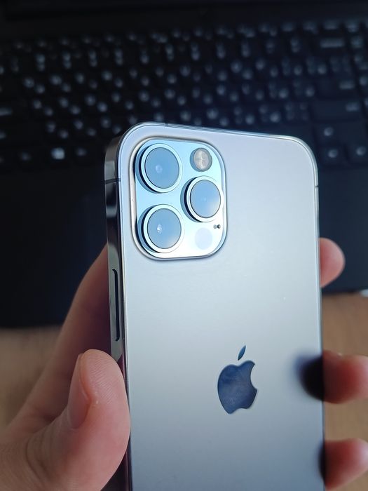 iPhone 12 pro 256гб