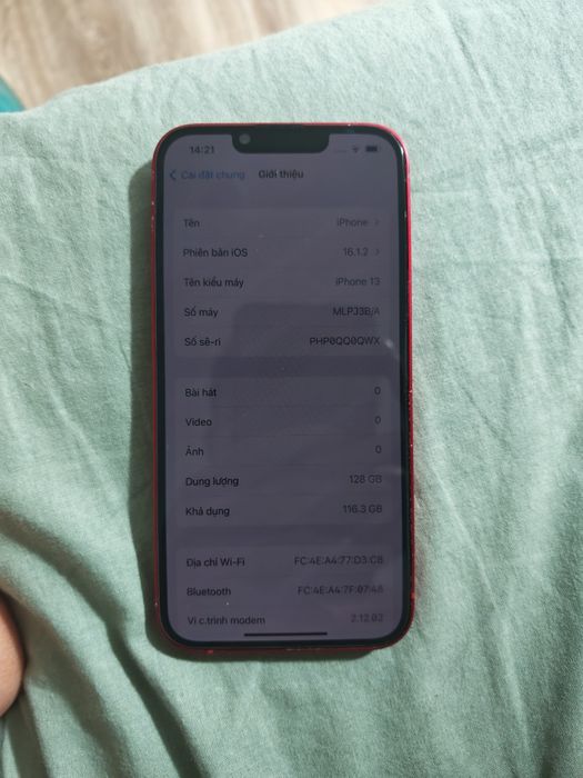 iPhone 13 128GB Rosu