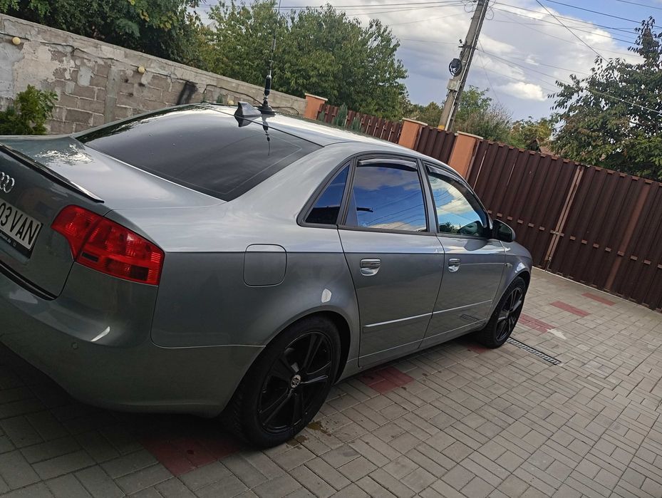 Audi A4 2006 diesel, 5.000 € — imagine 4