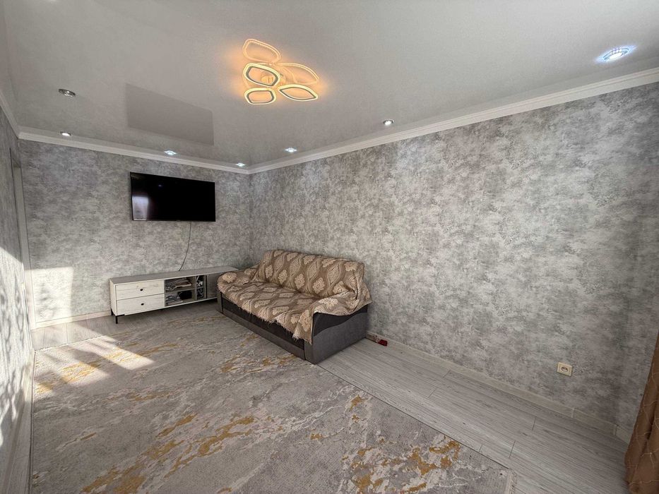 2-ком улучшенная, Кривой магазин