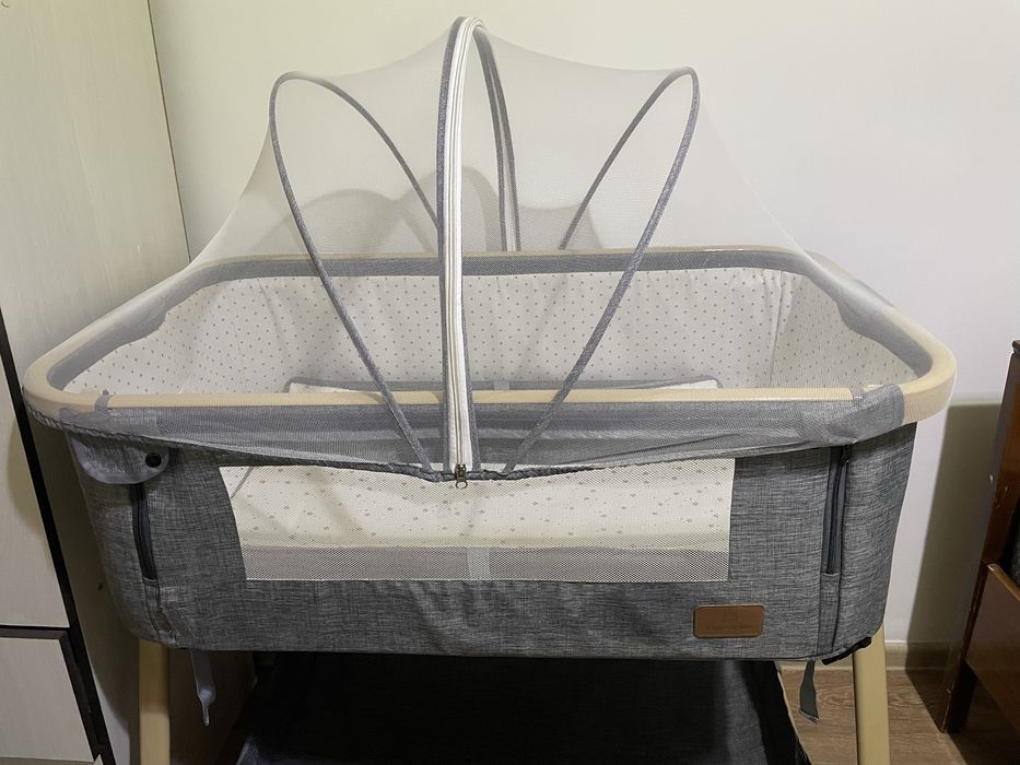 Детский манеж почти новый