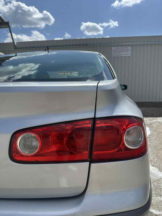 Renault laguna 2 facelift