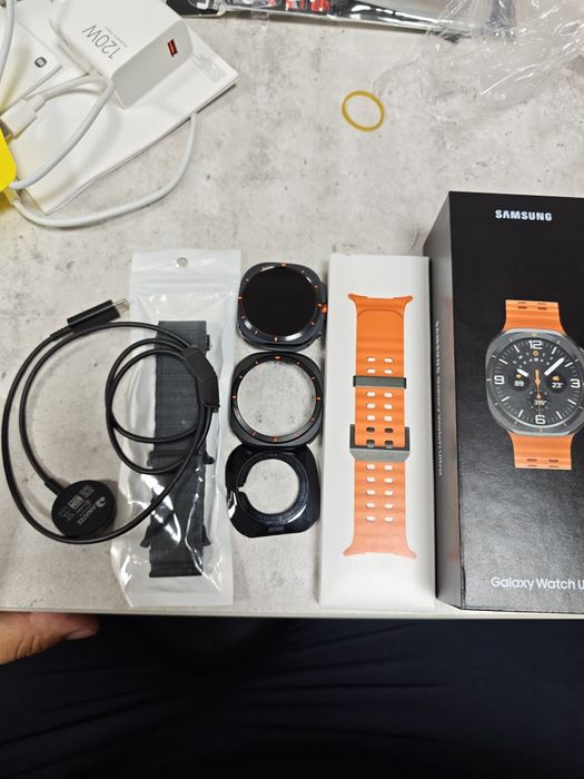 Samsung Galaxy Watch Ultra 47 мм LTE (2025) Titanium Gray