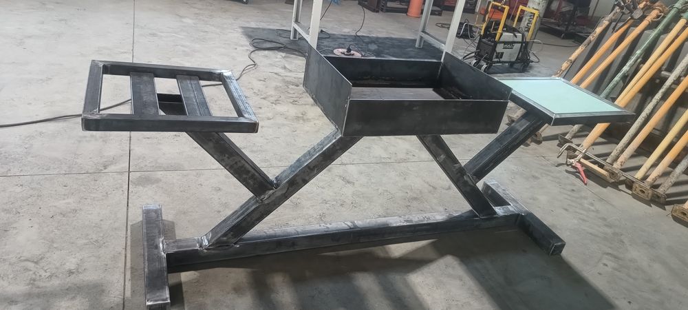 Grătar de curte mobil