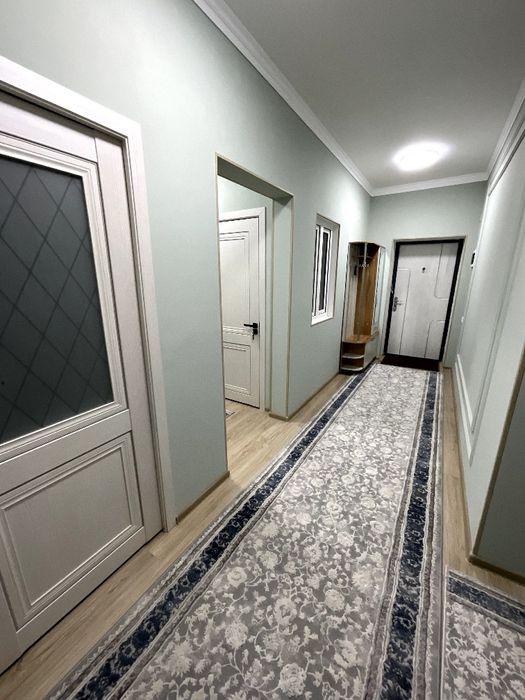 Бек барака Эшонгузарда Новастройка сотилади  70 кв 3 хонали срочно