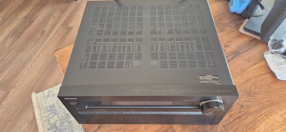 Ресивър ONKYO TX-NR929