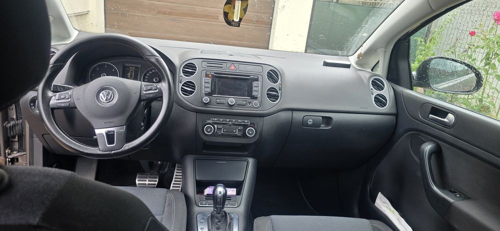 VOLKSWAGEN Golf Plus 2012 — imagine 4
