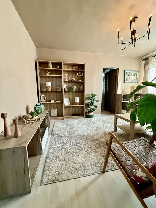 Apartament cu 3 camere la cheie ! Utilat nou