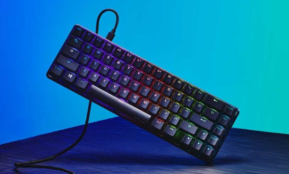 2 игровые клавиатуры - HyperX Alloy Origins 65 / RGB + ПОДАРОК!