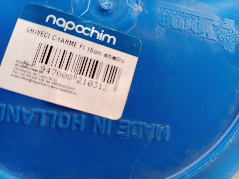 4 Ghivece plastic