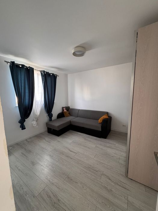 Dau in chirie casa