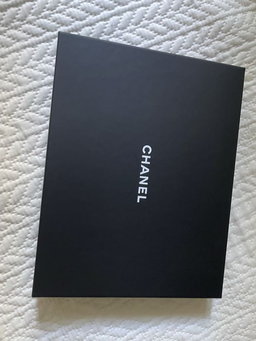Esarfa originala Chanel