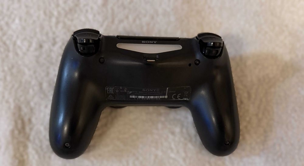 отличен Playstation 4 Pro, ПС4 Про, PS4 Pro