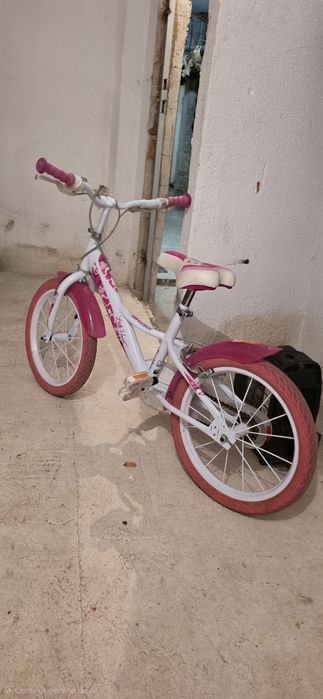 Vând bicicleta fete 16 inch