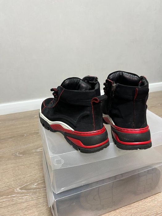 Продам кооссовки зимние