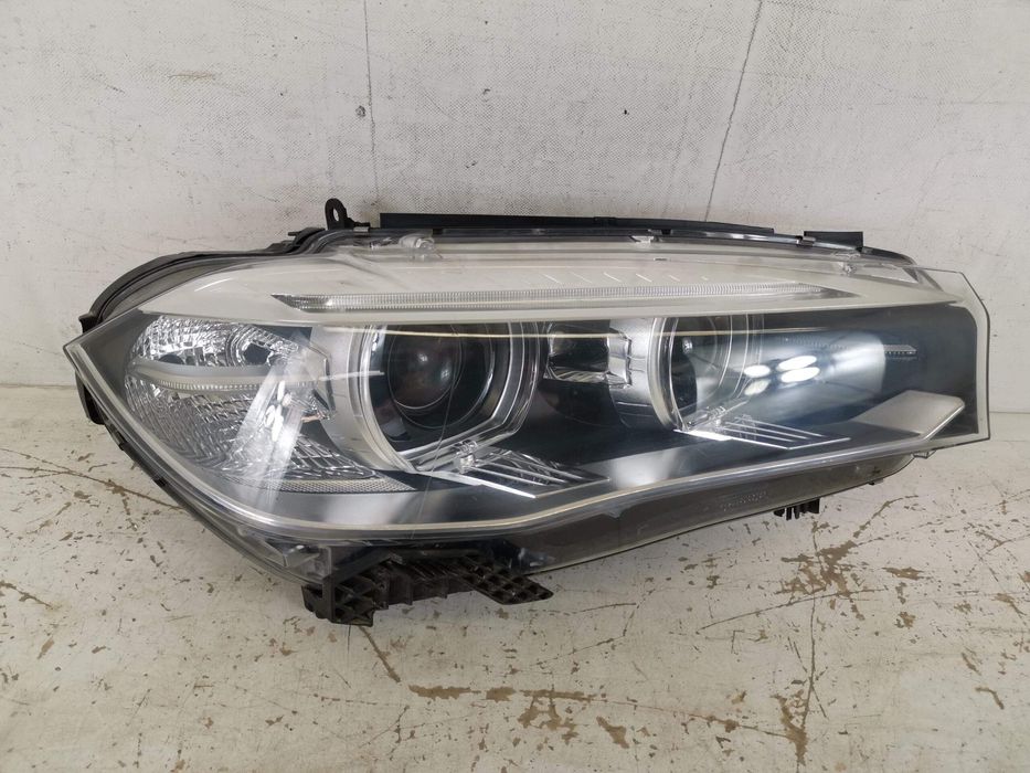 Десен фар BMW X5 F15 [ - ], X6 F16 [ - ] Оригинален В добро състояние