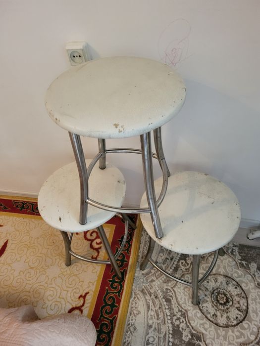 Стул хорошом состояние