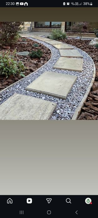 Plantez (insamantat) gazon, tund iarba