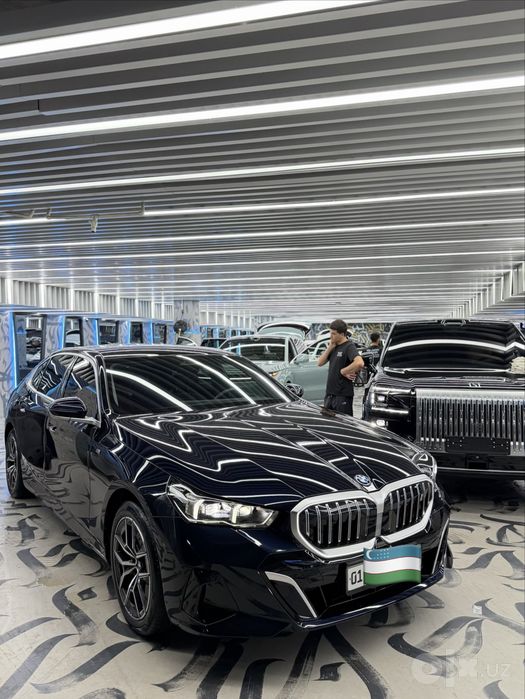 Bmw i5 35L 2025