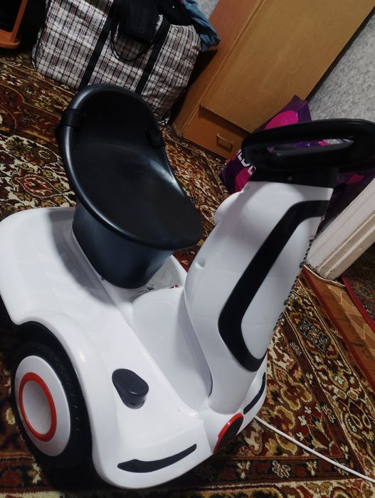 Продам электромобиль!