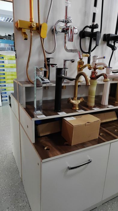 Услуги сантехника  Ремонт