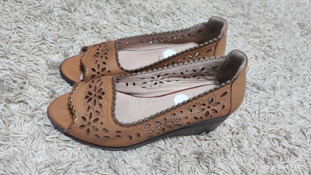 Pantofi dama din piele