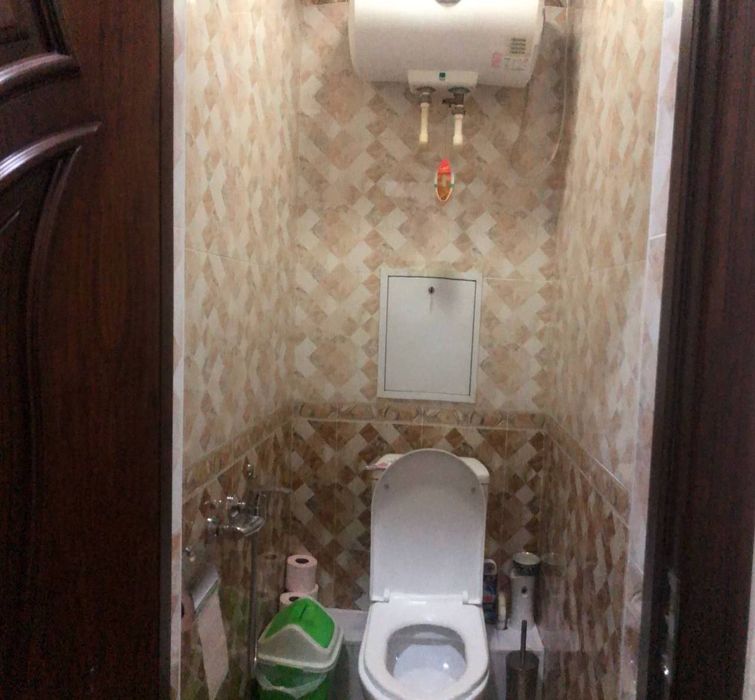 Квартира на Гунча -метро Тинчлик 3/3/5 общ пл 72м,балкон 2*6