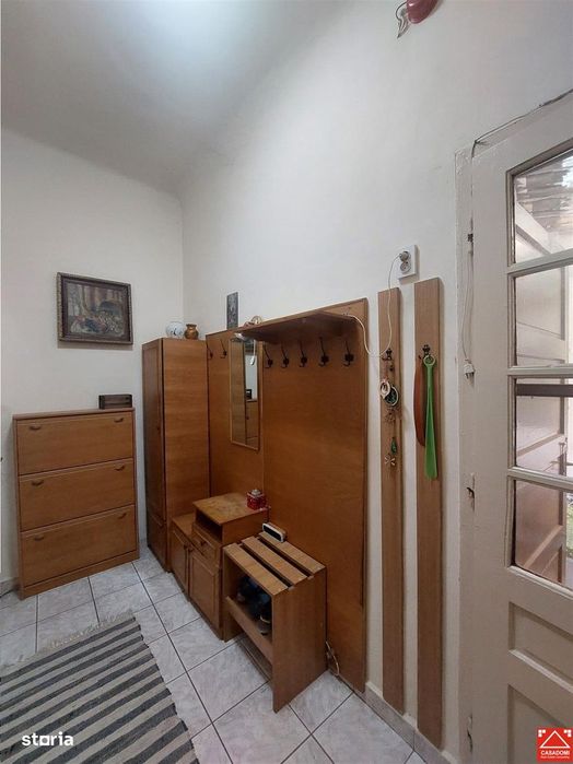 Apartament ultracentral cu curte privata
