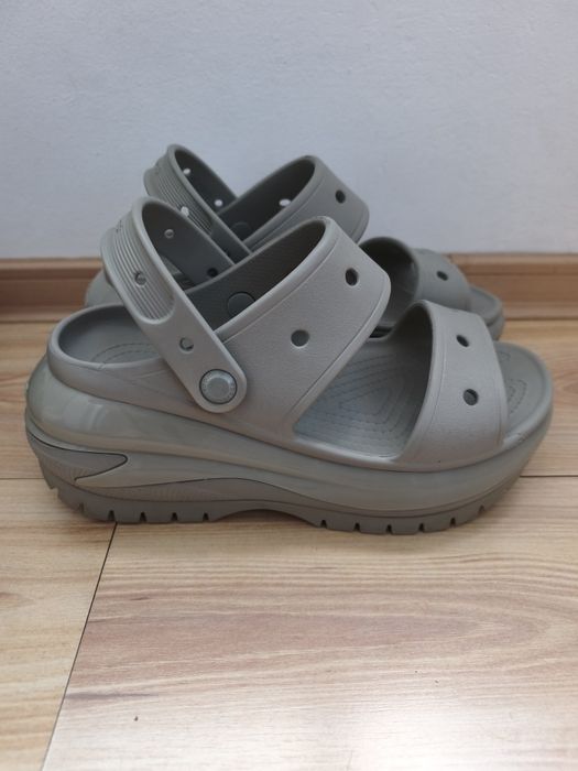 Sandale  dama Crocs Mega Crush  7W(39/40)